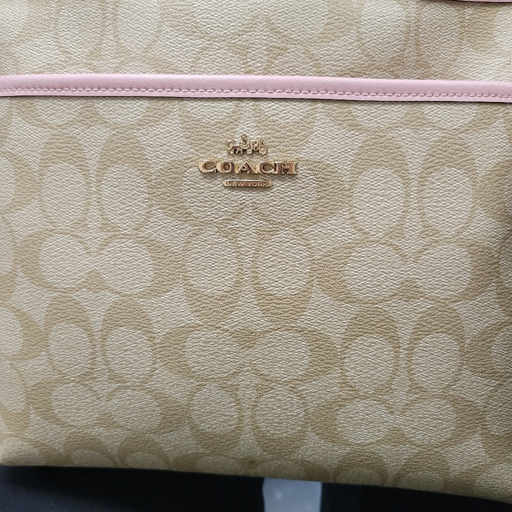 Crossbody Coach Purse
